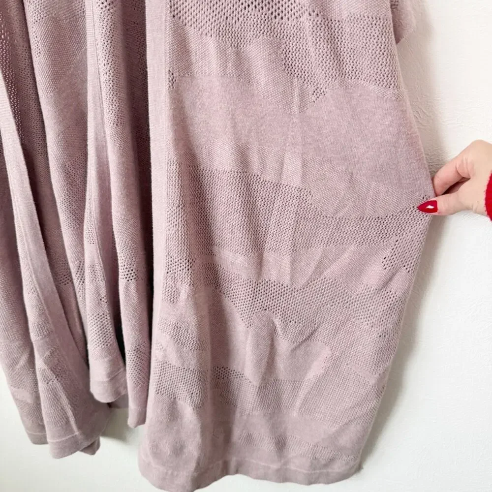 Lululemon Find Your Light Wrap OS